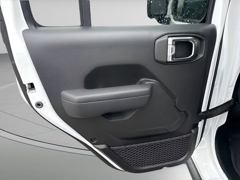 New 2025 Jeep Wrangler Willys image 29