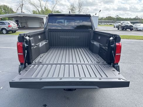 New 2025 Toyota Tacoma 4x4 Double Cab image 39