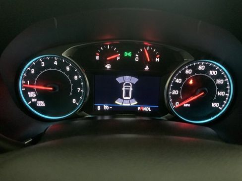 Used 2024 Chevrolet Equinox LT image 34