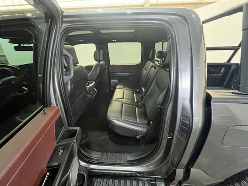 Used 2021 Ford F150 Lariat w/ Equipment Group 502A High image 16