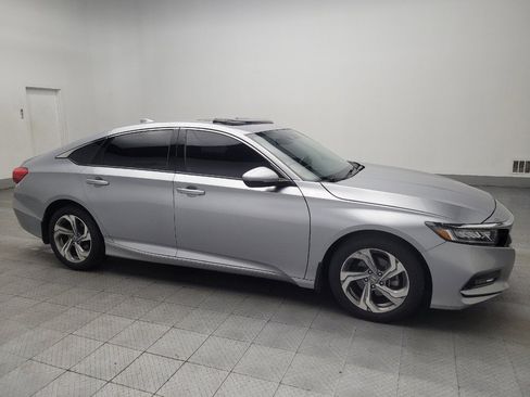 Used 2018 Honda Accord EX-L image 11