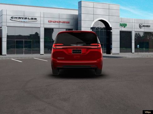 New 2026 Chrysler Pacifica Select image 6