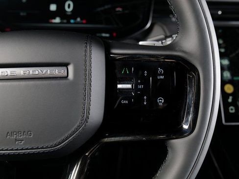 New 2026 Land Rover Range Rover Sport Dynamic SE AWD/4WD image 19