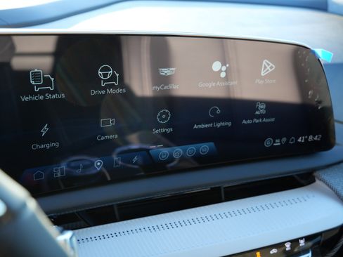 New 2026 Cadillac Optiq Sport 1 image 19