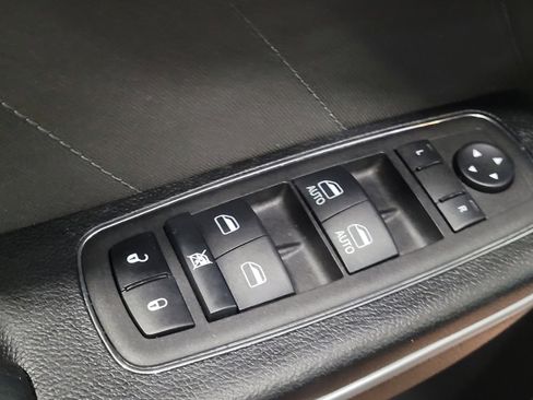 Used 2023 Dodge Charger SXT image 27