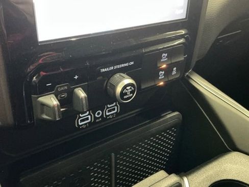Used 2025 RAM 1500 Laramie w/ Sport Appearance Package image 25