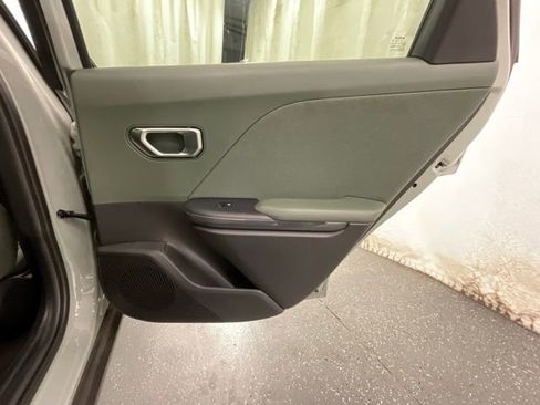 Used 2025 Kia K4 EX FWD image 24