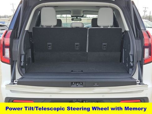 New 2026 Ford Expedition Active image 11