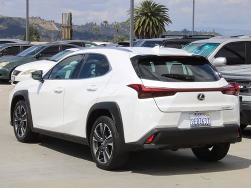 Used 2023 Lexus UX 250h FWD image 19