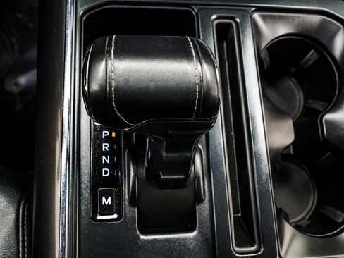 Used 2022 Ford F150 Lariat image 24