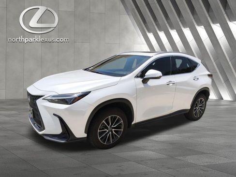 Used 2025 Lexus NX 350 AWD w/ Accessory Package (2T) image 3