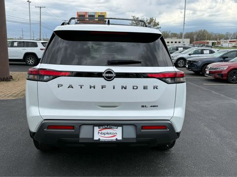 New 2026 Nissan Pathfinder SL AWD/4WD image 4