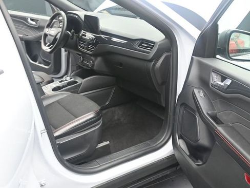 Used 2025 Ford Escape ST-Line FWD image 20