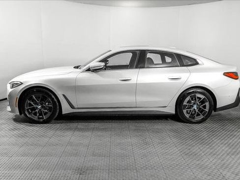 Used 2023 BMW i4 eDrive35 w/ Premium Package RWD image 3