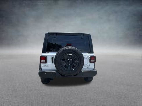 Used 2026 Jeep Wrangler Unlimited Sport AWD/4WD image 6