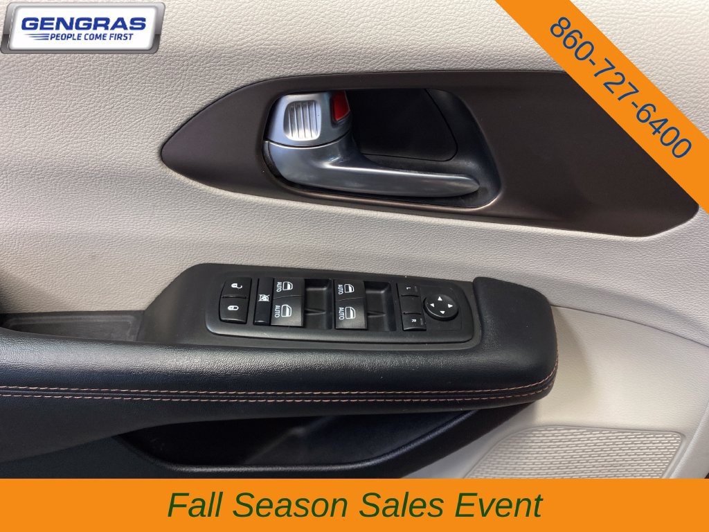 Certified 2017 Chrysler Pacifica Touring-L Plus w/ Advanced Safetytec Group FWD image 13