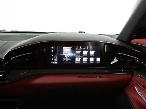 Used 2025 Ferrari Purosangue image 81