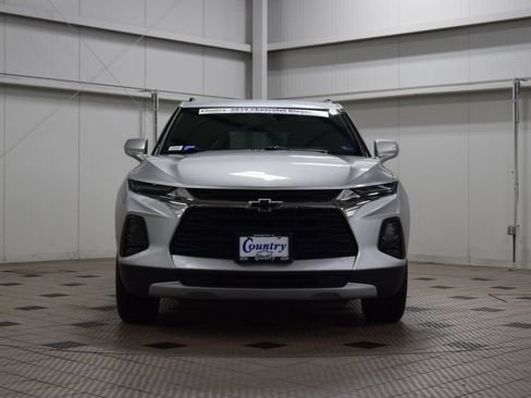 Used 2019 Chevrolet Blazer LT FWD image 2