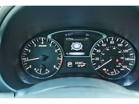 Used 2014 Nissan Altima 2.5 SL w/ Technology Package FWD image 16
