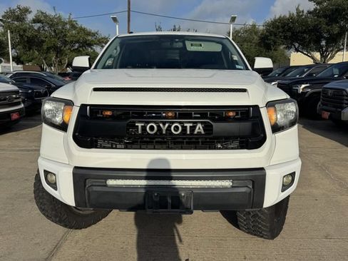 Used 2014 Toyota Tundra SR5 w/ SR5 Upgrade Package RWD image 2