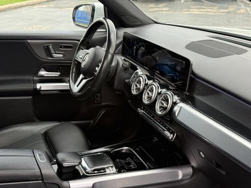 Used 2020 Mercedes-Benz GLB 250 4MATIC image 15