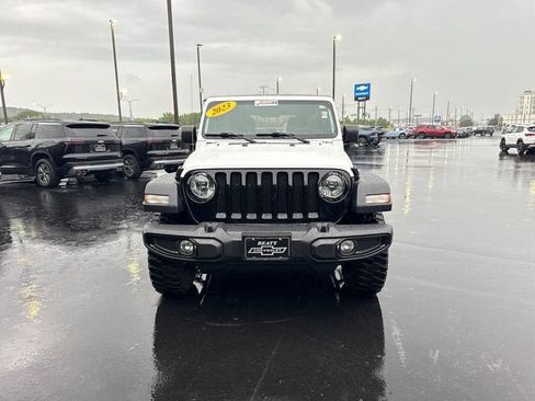 Used 2023 Jeep Wrangler Unlimited Sport AWD/4WD image 8