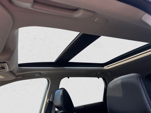 Certified 2023 Nissan Rogue SL w/ SL Premium Package image 18