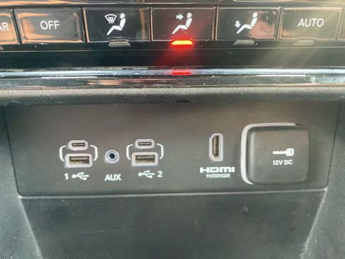 Used 2023 Jeep Grand Cherokee 4WD 4xe image 26