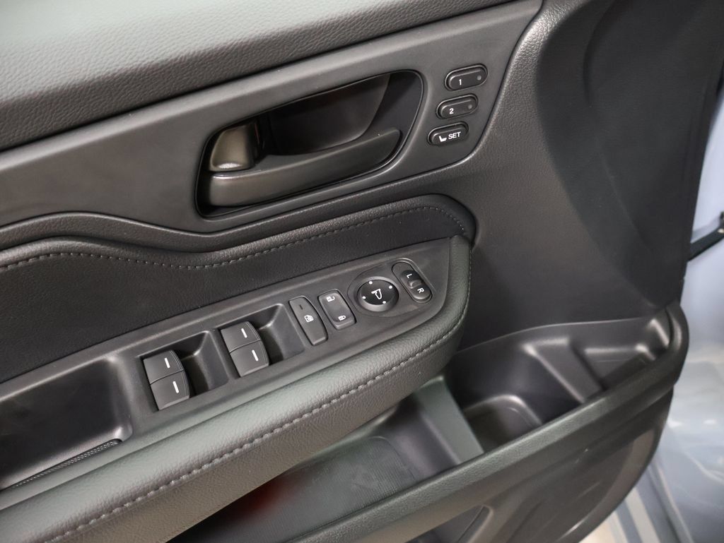 New 2026 Honda Odyssey Sport-L image 12
