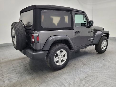 Used 2018 Jeep Wrangler Sport image 10