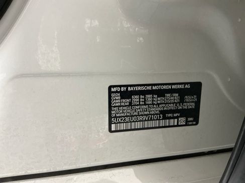 Certified 2024 BMW X5 xDrive40i w/ M Sport Package image 35