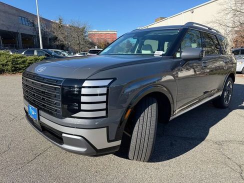 New 2026 Hyundai Palisade Limited image 3