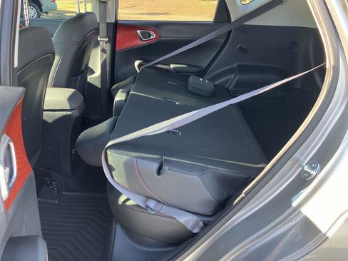 Used 2024 Kia Soul GT-Line image 25