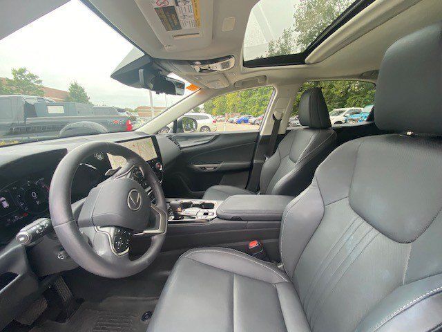 Used 2024 Lexus NX 350 AWD image 11