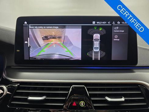 Used 2022 BMW M550i xDrive w/ Executive Package AWD/4WD image 22