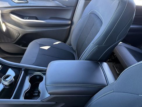 New 2026 Jeep Grand Cherokee L Laredo AWD/4WD image 19
