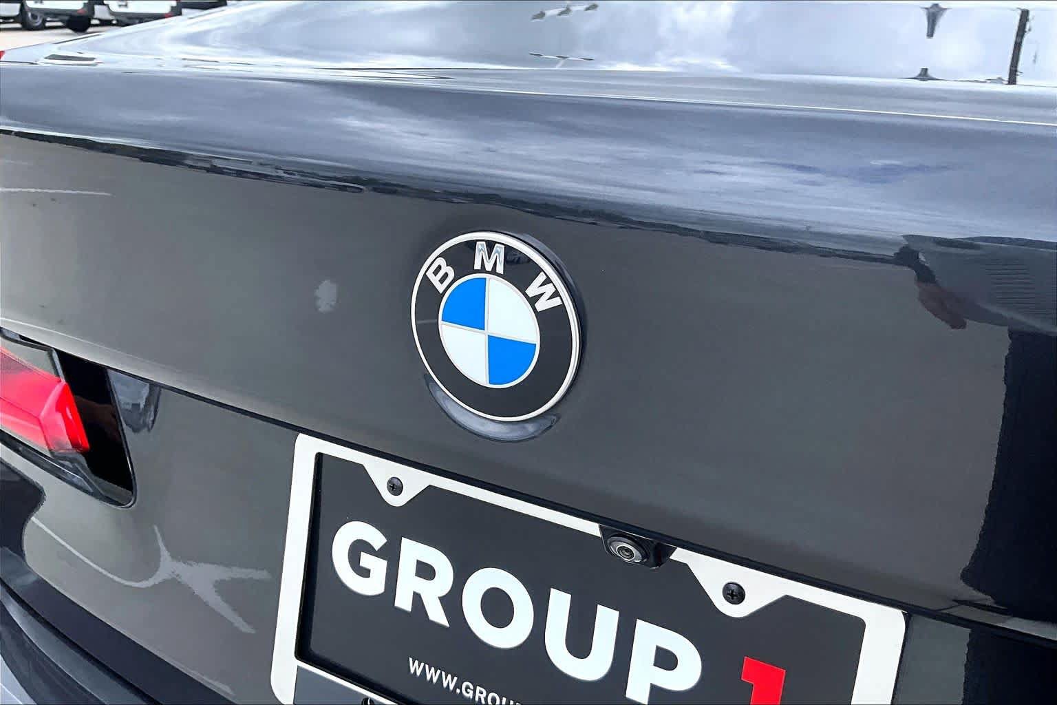 Used 2022 BMW 540i w/ M Sport Package RWD image 29