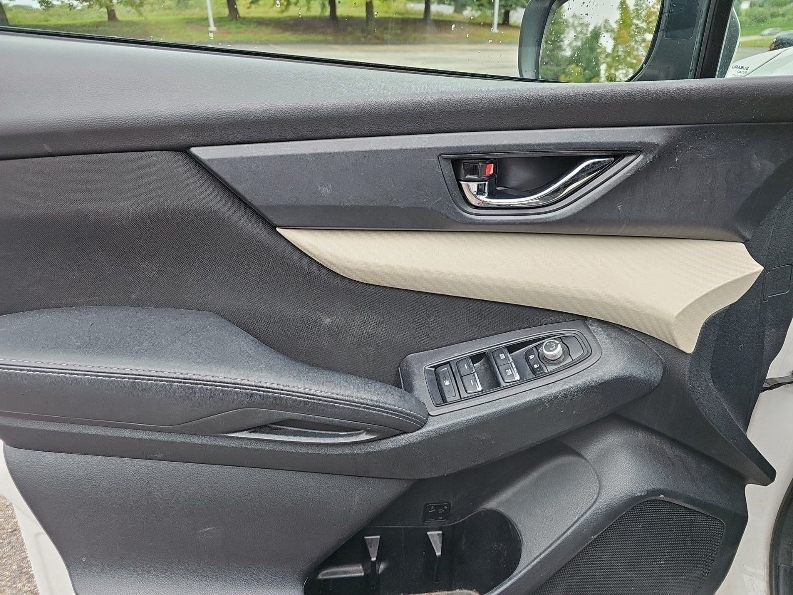 Used 2019 Subaru Ascent Premium AWD/4WD image 18