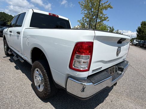 Used 2022 RAM 2500 Big Horn w/ Protection Group AWD/4WD image 10