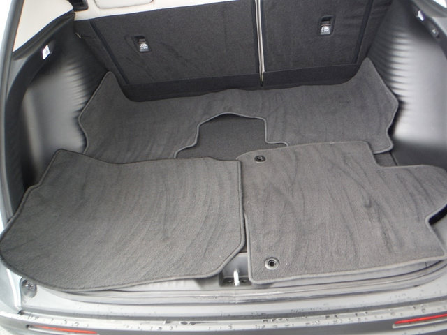 Certified 2024 Honda HR-V LX image 32