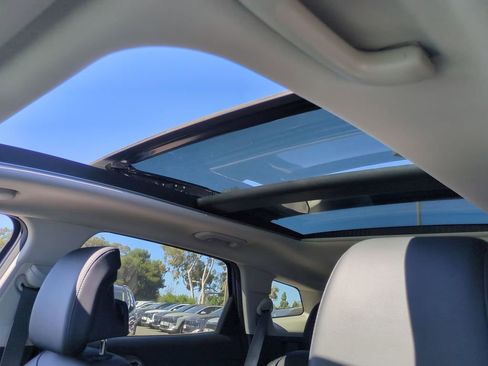 New 2026 Kia Sportage EX FWD image 19