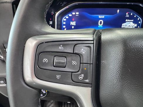 Certified 2025 Chevrolet Silverado 1500 LT AWD/4WD image 14