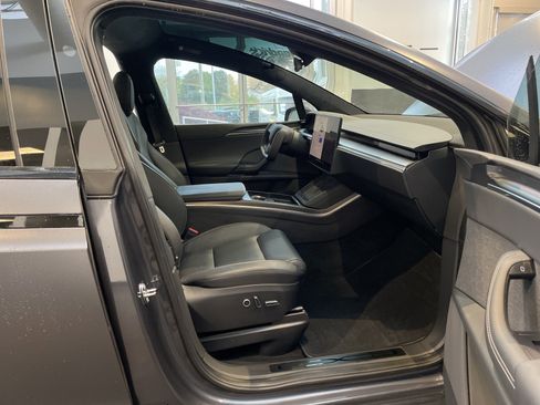 Used 2023 Tesla Model X Plaid AWD/4WD image 59