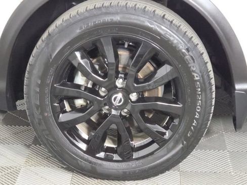 Used 2022 Nissan Rogue Sport SV w/ Technology Package AWD/4WD image 9