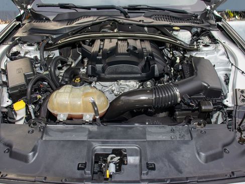 Used 2019 Ford Mustang Premium w/ Ecoboost Performance Package image 31