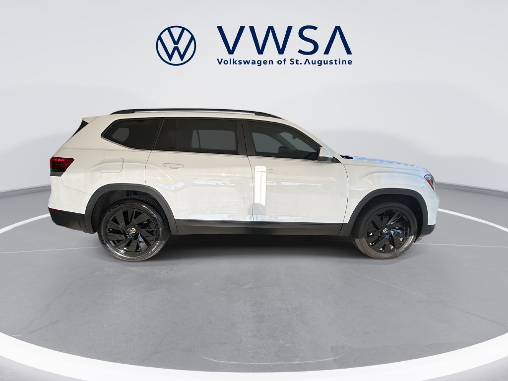 Certified 2024 Volkswagen Atlas SE w/ Panoramic Sunroof Package FWD image 9