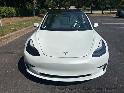 Used 2023 Tesla Model 3 Standard Range RWD image 5