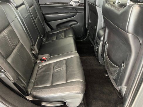 Used 2012 Jeep Grand Cherokee Laredo AWD/4WD image 39