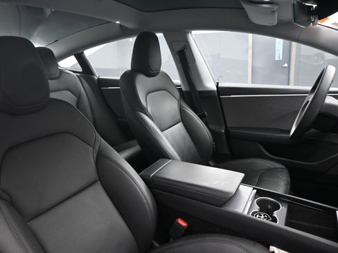 Used 2024 Tesla Model 3 image 18