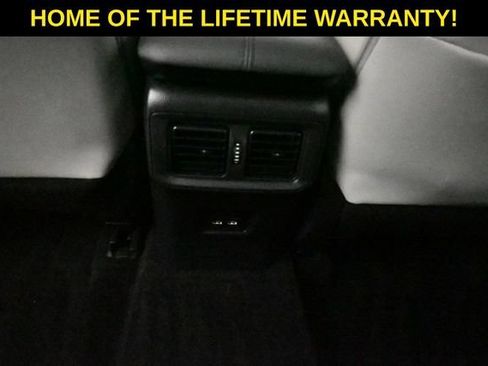 Used 2021 Toyota RAV4 Limited AWD/4WD image 33